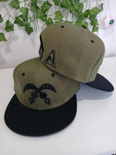 Load image into Gallery viewer, Art Of Facts Crowns: Golden  Akofena 3D Stitch Snap Back
